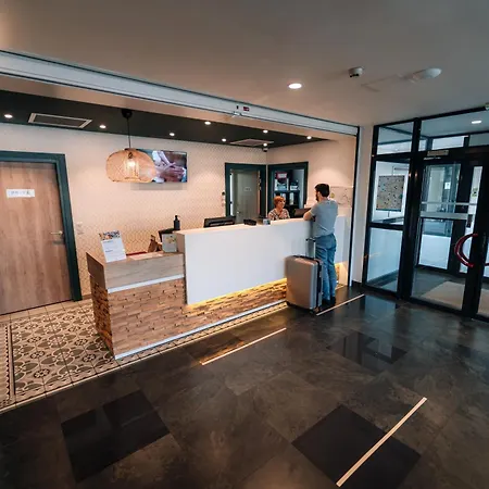 Les Loges Du Park - Hoteliere