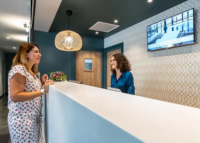 Les Loges Du Park - Hoteliere