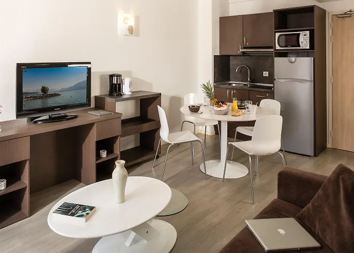 Les Loges Du Park - Hoteliere Aparthotel