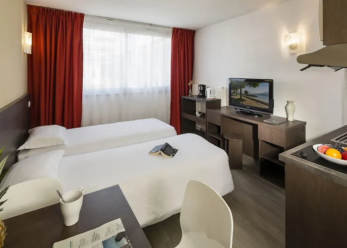 Les Loges Du Park - Hoteliere 3* Aix-les-Bains