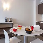 Les Loges Du Park - Hoteliere