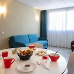 Aparthotel Les Loges Du Park - Hoteliere Aix-les-Bains