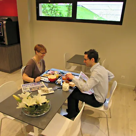 Aparthotel Les Loges Du Park - Hoteliere Aix-les-Bains