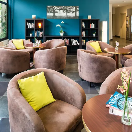 Les Loges Du Park 3*