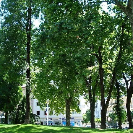 Appart hôtel Les Loges Du Park