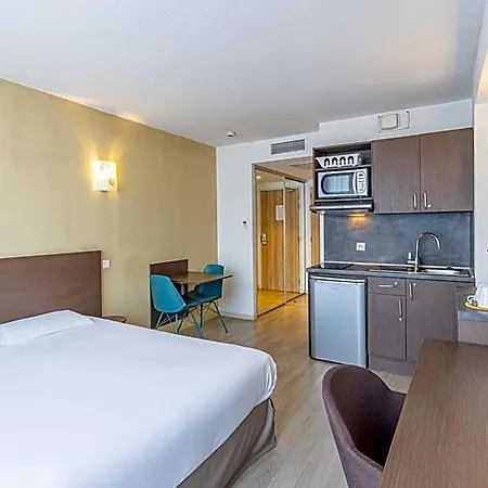 Les Loges Du Park - Hoteliere Aparthotel Aix-les-Bains
