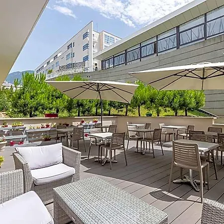 Les Loges Du Park - Hoteliere Aparthotel 3*