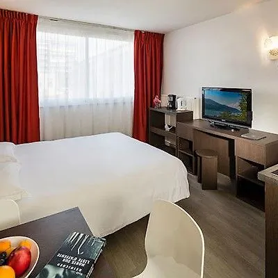 Les Loges Du Park - Hoteliere
