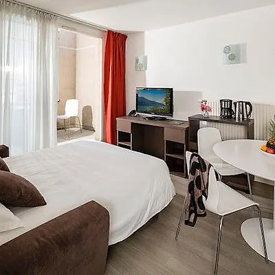 Les Loges Du Park - Hoteliere Aparthotel Aix-les-Bains