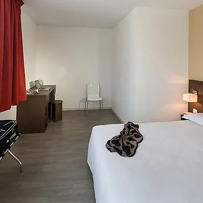 Les Loges Du Park - Hoteliere Aparthotel Aix-les-Bains