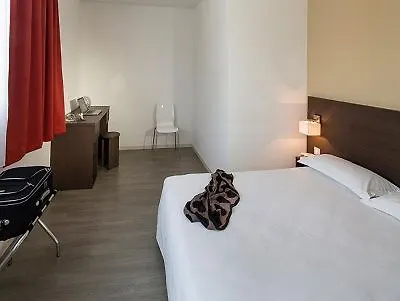 Les Loges Du Park - Hoteliere 3* Aix-les-Bains