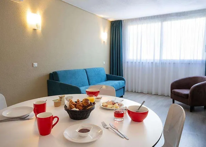 Apartahotel Les Loges Du Park - Résidence Hôtelière Aix-les-Bains