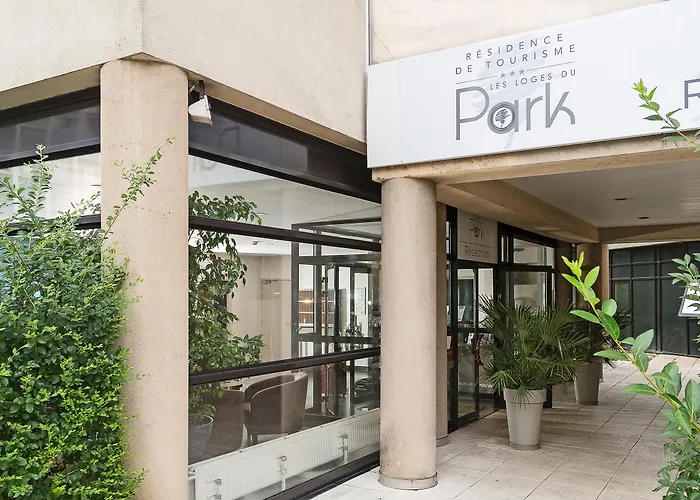 Apartahotel Les Loges Du Park - Résidence Hôtelière Aix-les-Bains